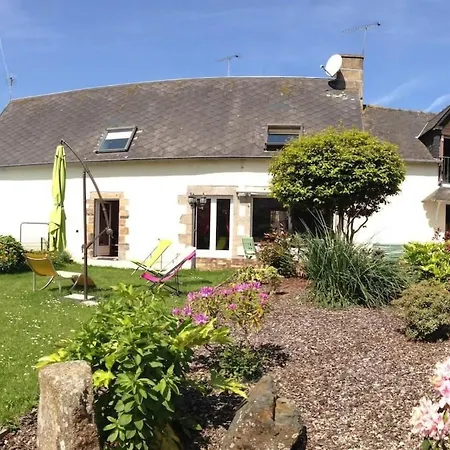 Holiday home Longere Mit Pool By Interhome La Croix-Avranchin