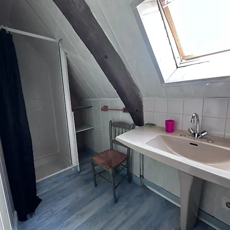 Hébergement de vacances Longere Mit Pool By Interhome La Croix-Avranchin