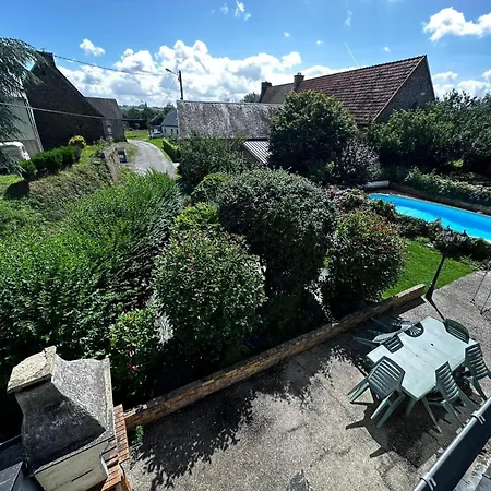 Longere Mit Pool By Interhome Holiday home La Croix-Avranchin