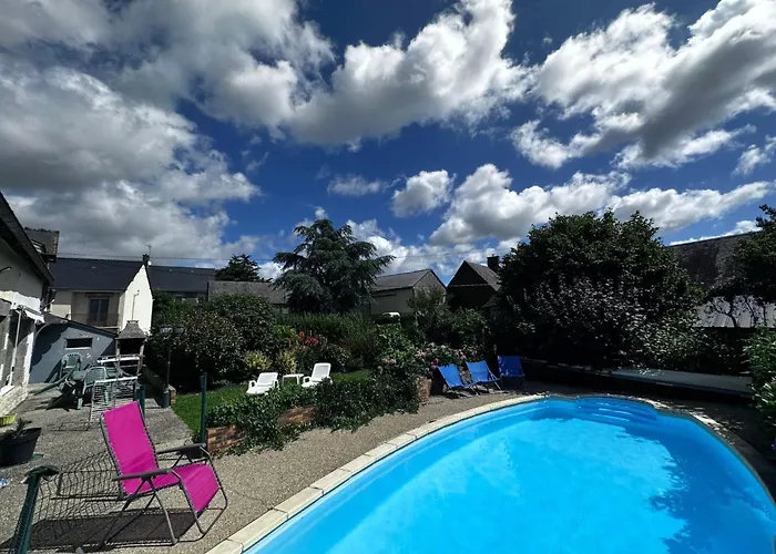 Longere Mit Pool By Interhome *