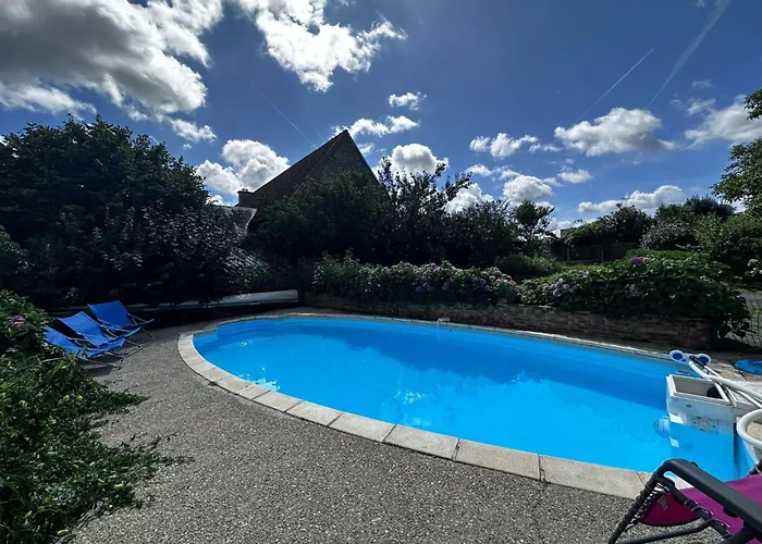 Longere Mit Pool By Interhome *